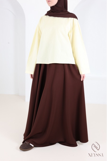 High-waisted, elasticated long skirt in crepe fabric, flared pockets