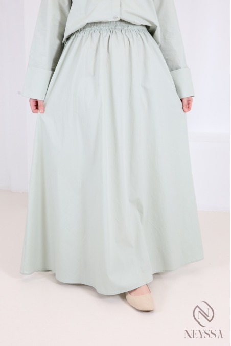 Two-piece green set: straight shirt with long cotton skirt