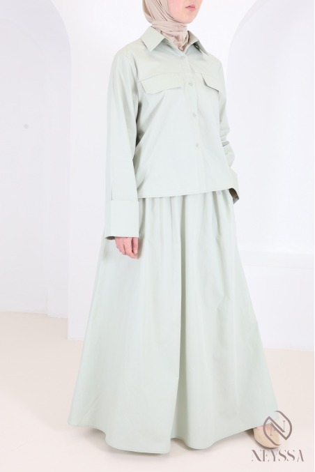Two-piece green set: straight shirt with long cotton skirt