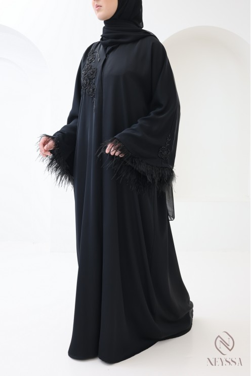 Black Dubai abaya with pearls and feathers, elegant modern cut