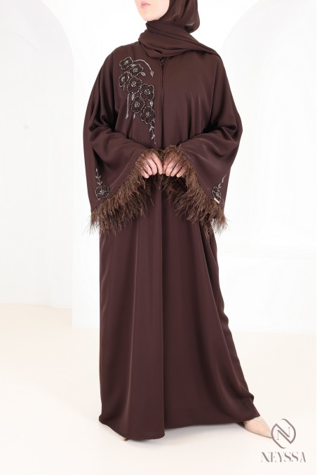 Abaya Dubaï kimono de luxe avec perles et plumes Chocolat