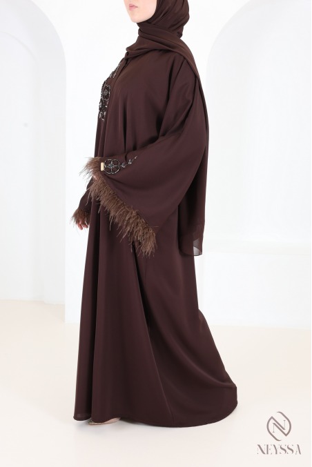 Abaya Dubaï kimono de luxe avec perles et plumes Chocolat