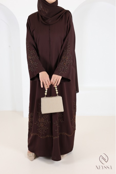 Abaya Dubaï kimono chocolat style khaleeji avec perlage brodée