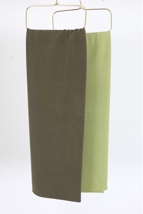 Hijab jersey liquid luxe, tissu doux, léger et extensible