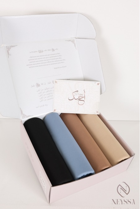 Geschenkbox mit 4 Hijabs aus Liquid-Jersey, fertige Geschenke