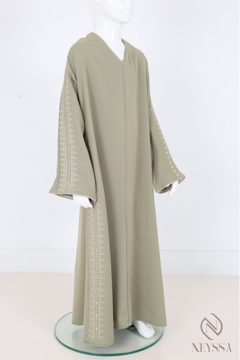 Robe abaya longue style caftan avec broderie dorée fillette