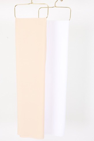 Square jersey hijab, lightweight fabric that’s comfortable to wear