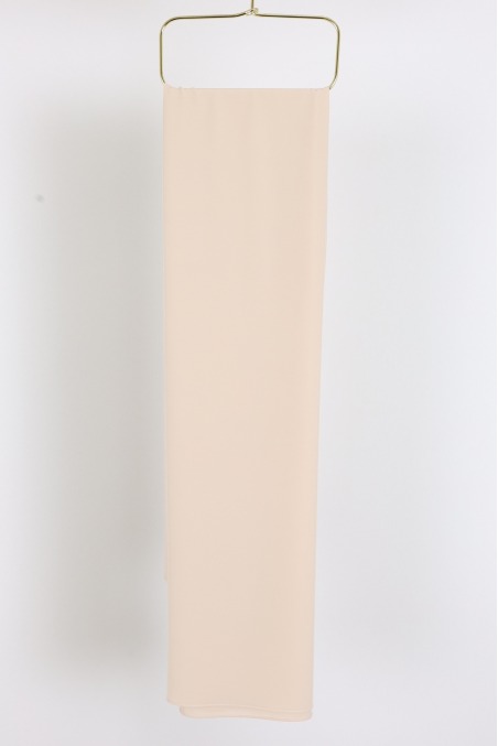 Square jersey hijab, lightweight fabric that’s comfortable to wear