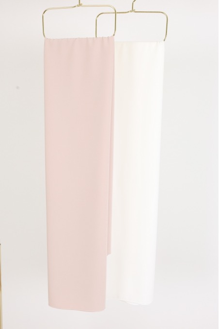 Square jersey hijab, lightweight fabric that’s comfortable to wear