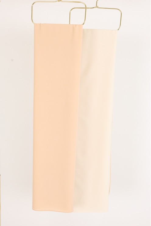 Square jersey hijab, lightweight fabric that’s comfortable to wear