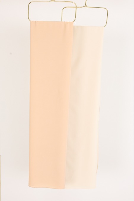 Square jersey hijab, lightweight fabric that’s comfortable to wear