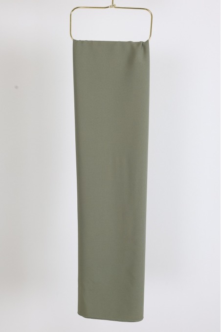 Square jersey hijab, lightweight fabric that’s comfortable to wear