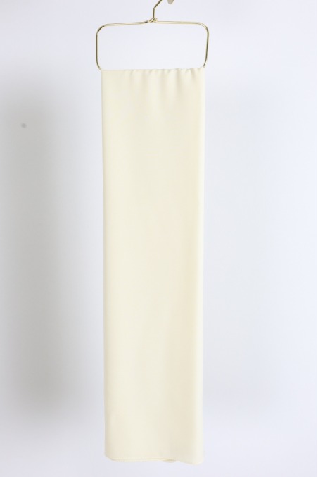 Square jersey hijab, lightweight fabric that’s comfortable to wear