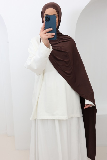 Luxury liquid jersey hijab, soft, lightweight and stretchy fabric