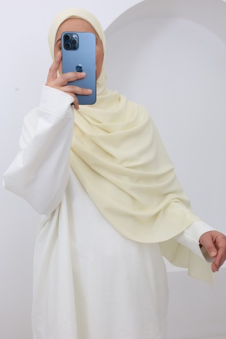Hijab carré en jersey air, tissu léger agréable à porté, idéal été