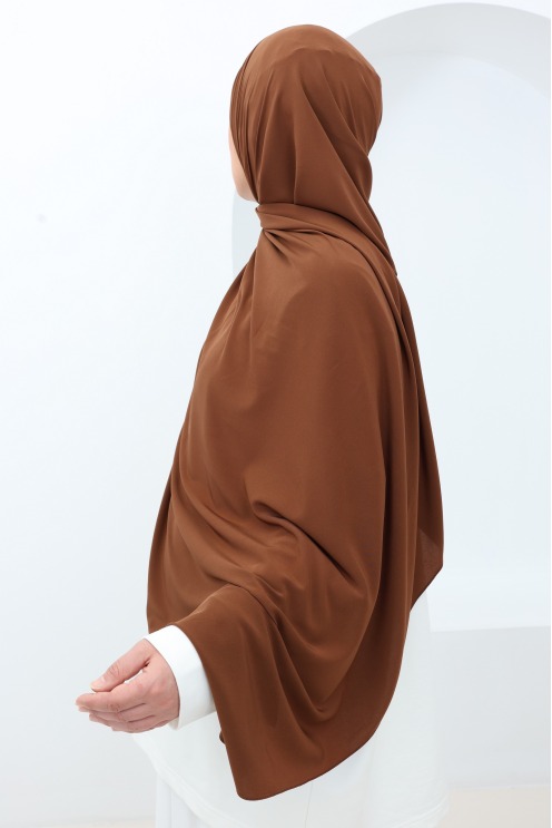 Square jersey hijab, lightweight fabric that’s comfortable to wear