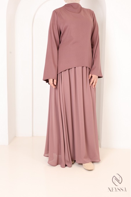 Crepe blouse and long pleated chiffon flared skirt set