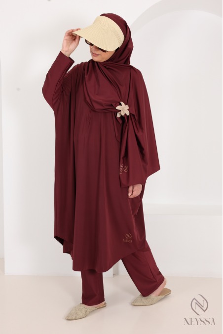 Burgundy 3-piece plus-size butterfly-cut burkini with zipper