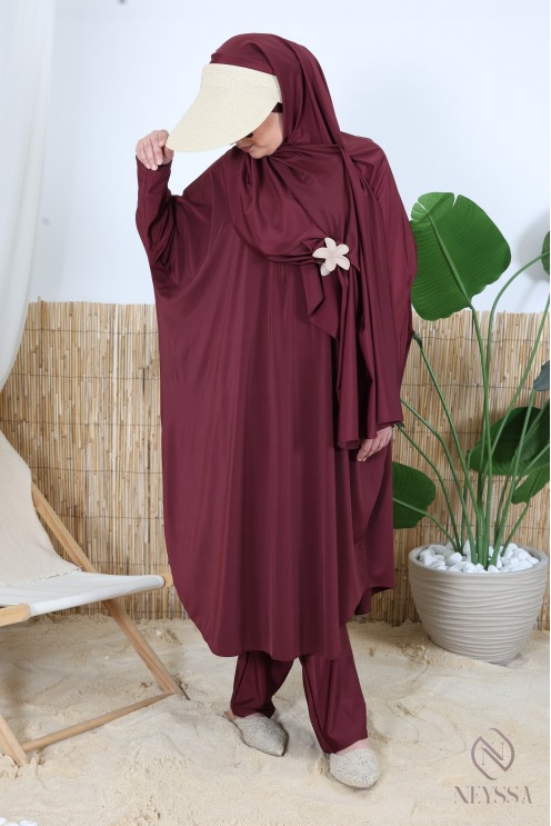 Burgundy 3-piece plus-size butterfly-cut burkini with zipper