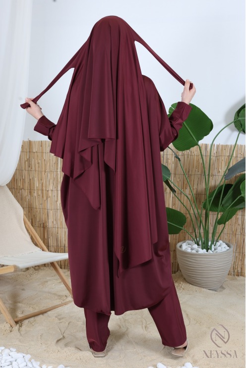 Burgundy 3-piece plus-size butterfly-cut burkini with zipper