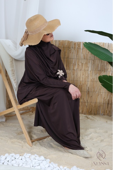 Long butterfly-cut burkini swimsuit with hijab, water-repellent fabric