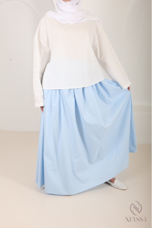 Long beige cotton skirt with a flared cut and lining