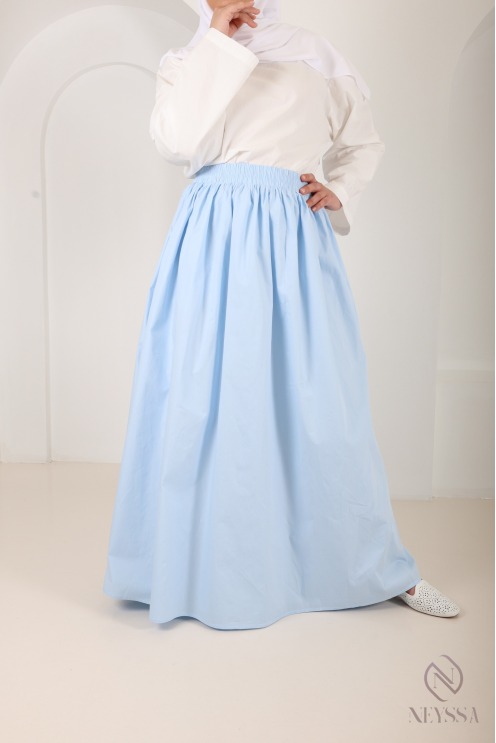 Long beige cotton skirt with a flared cut and lining