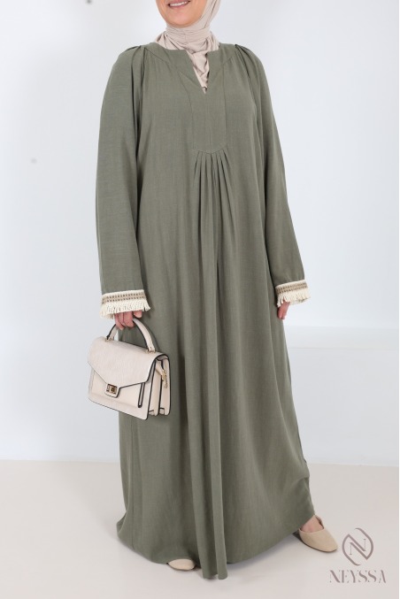 Langes Kleid in Khaki aus Leinenmischgewebe, fließender Stoff