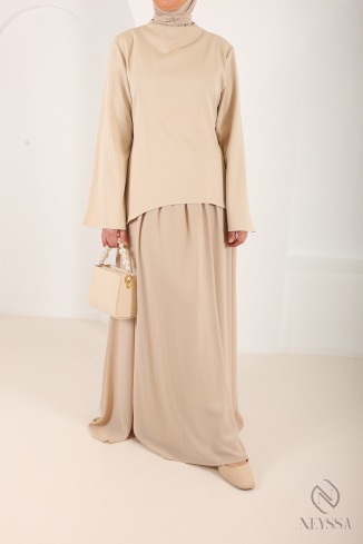 Ensemble chemise beige avec jupe longue plissée 2