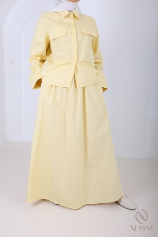 2-Piece Set: Skirt and Dark Yellow Cotton Blouse 2
