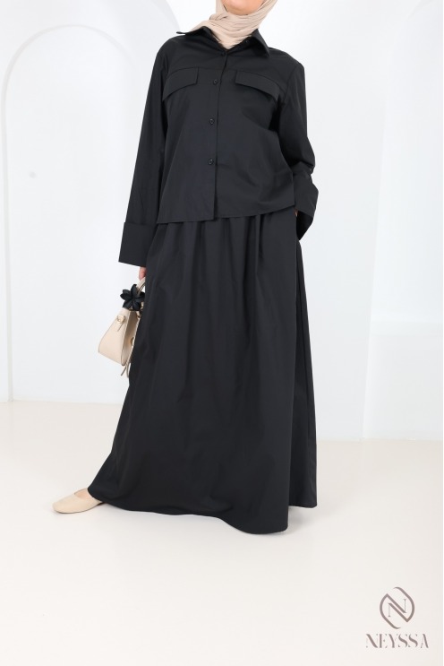 Long-sleeved shirt and long cotton skirt combo, ideal for summer
