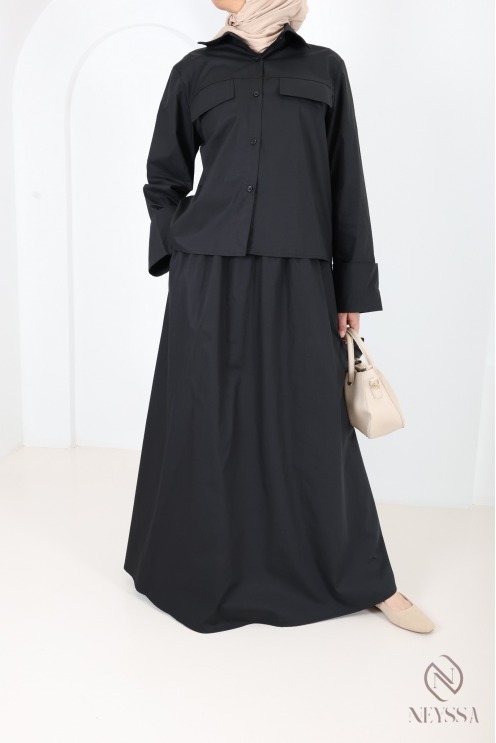 Long-sleeved shirt and long cotton skirt combo, ideal for summer