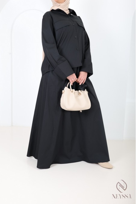 Long-sleeved shirt and long cotton skirt combo, ideal for summer