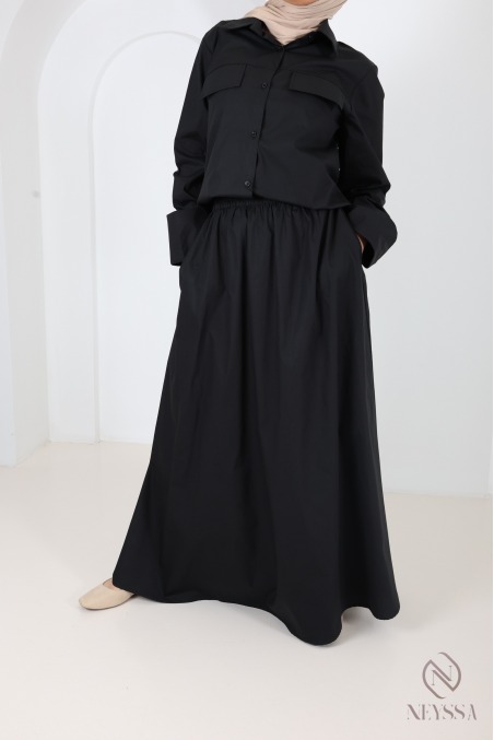 Long-sleeved shirt and long cotton skirt combo, ideal for summer
