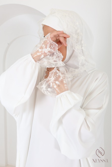 Prayer abaya with integrated hijab, ideal for Salat Aid