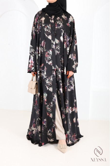 Luxuriöse Kimono-Abaya Dubai mit Umbrella-Schnitt und Holzverzierung