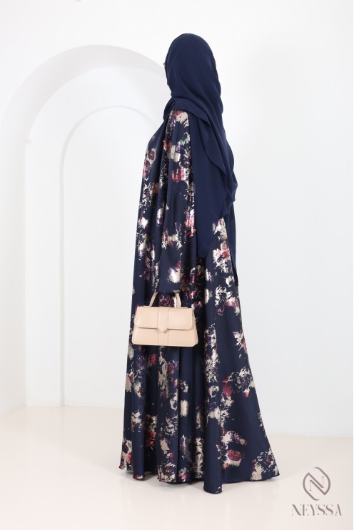 Luxuriöse Kimono-Abaya Dubai mit Umbrella-Schnitt und Holzverzierung