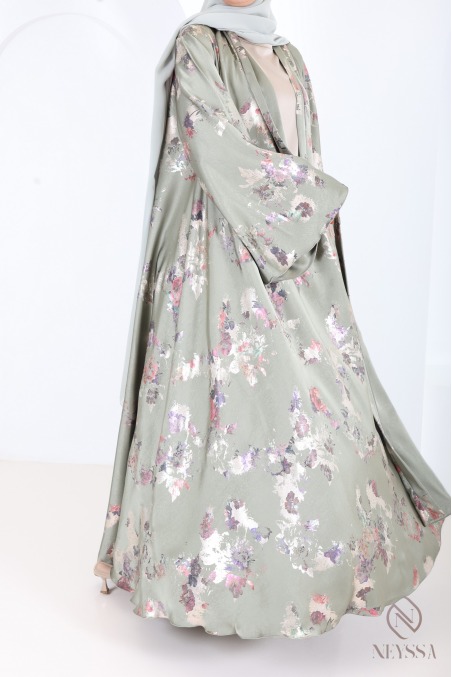 Luxuriöse Kimono-Abaya Dubai mit Umbrella-Schnitt und Holzverzierung