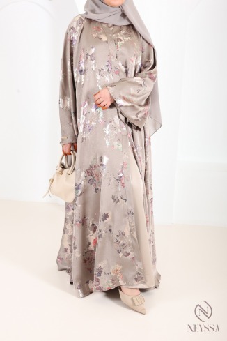 Luxuriöse Kimono-Abaya Dubai mit Umbrella-Schnitt und Holzverzierung 2