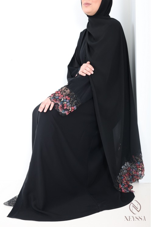 Abaya Dubaï noir femme musulmane à dentelles, idée de tenue hijabi