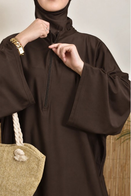 Dark brown 3-piece burkini for women 1.80m tall, with zip-up tunic and hijab included.