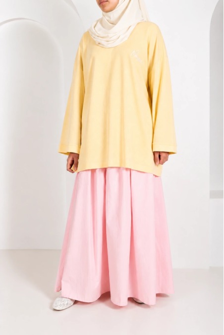 T-shirt signé Neyssa jaune en coton, style sportswear