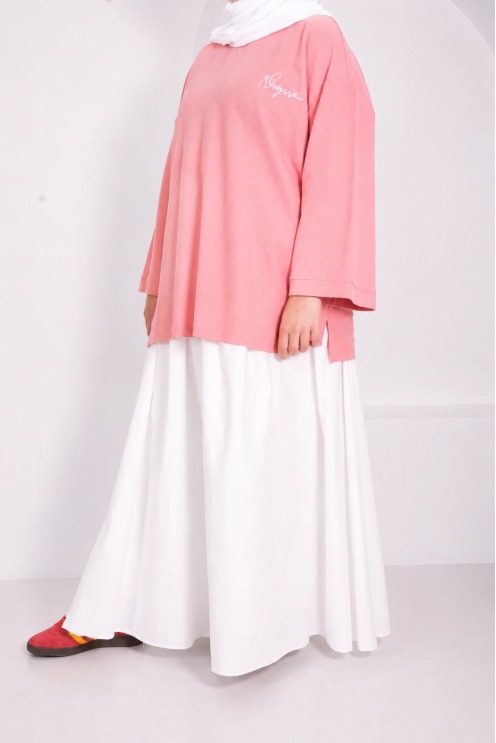 Neyssa loose-fitting mid-length cotton T-shirt, sportswear style
