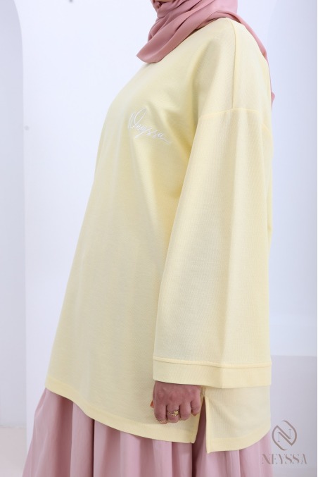 T-shirt signé Neyssa jaune en coton, style sportswear