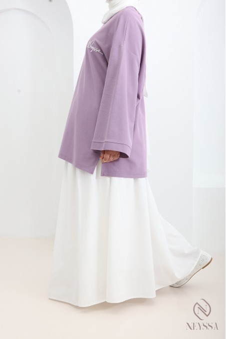 Loose-fitting long-sleeved cotton T-shirt, embroidered by Neyssa
