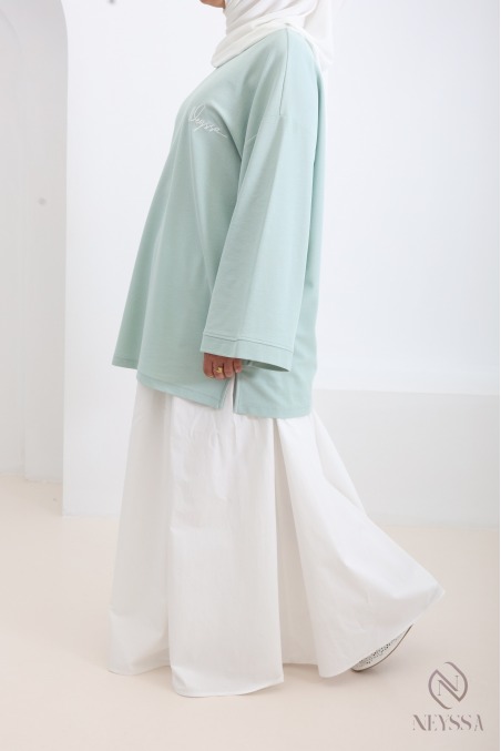 Neyssa Trendy oversized long-sleeved T-shirt