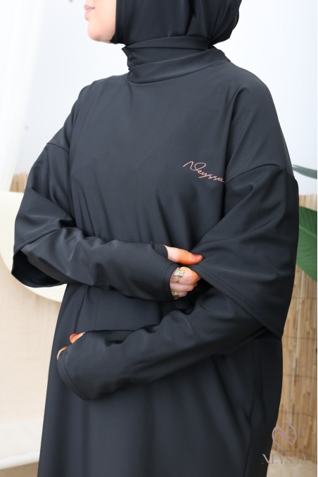 Schwarzer Sport-Burkini Neyssa, wasserabweisender Stoff