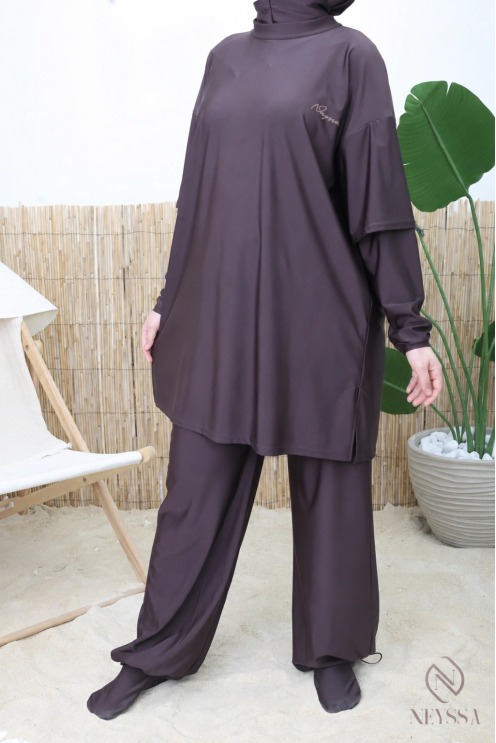 Sportlicher Burkini in Schokoladenbraun von Neyssa für den Sport