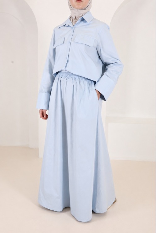 Set aus Rock und Oversize-Bluse für Damen in Babyblau