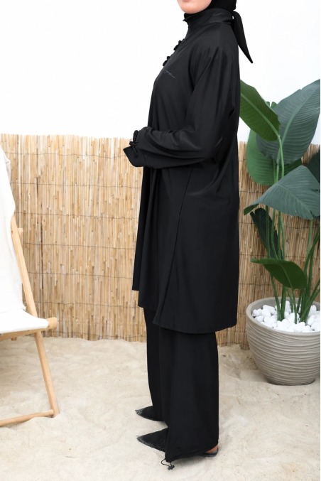 Neyssa Black Japanese-Style Burkini, Water-Repellent